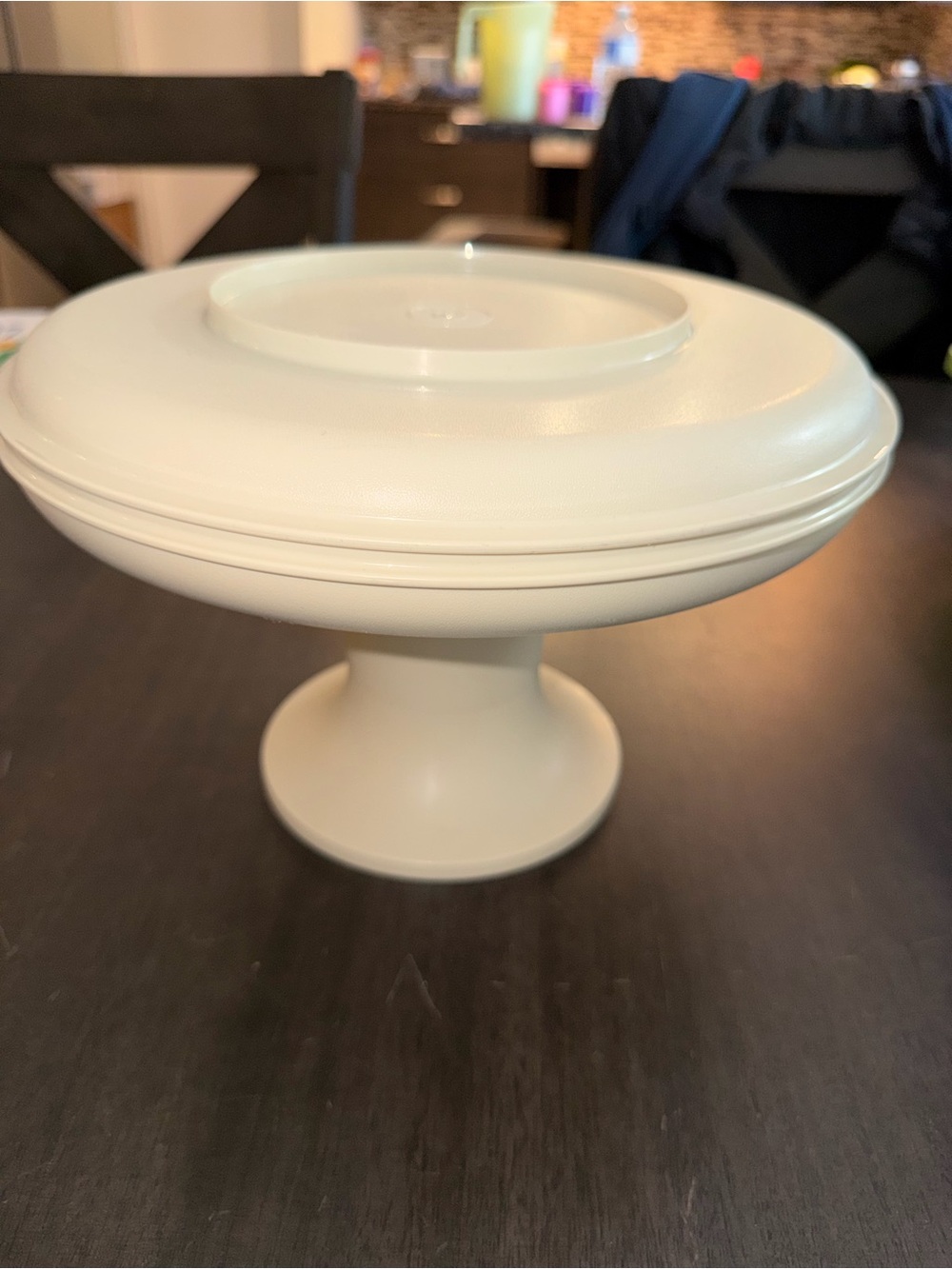 Tupperware Cream Pedestal Cake Stand
